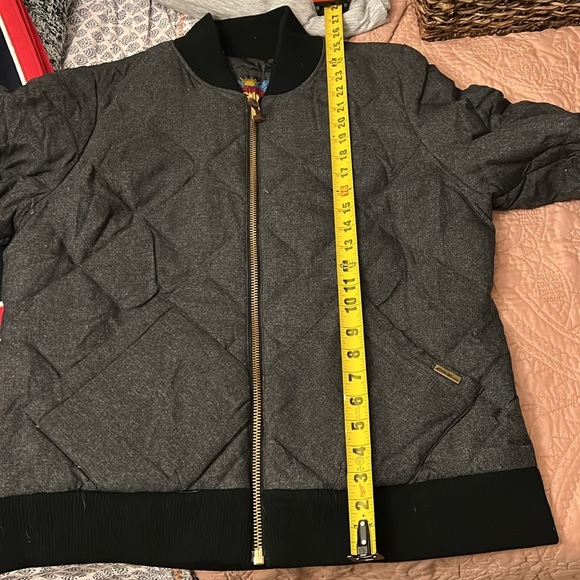 Eddie Bauer 1936 Skyliner Model Bomber - Picture 7 of 7